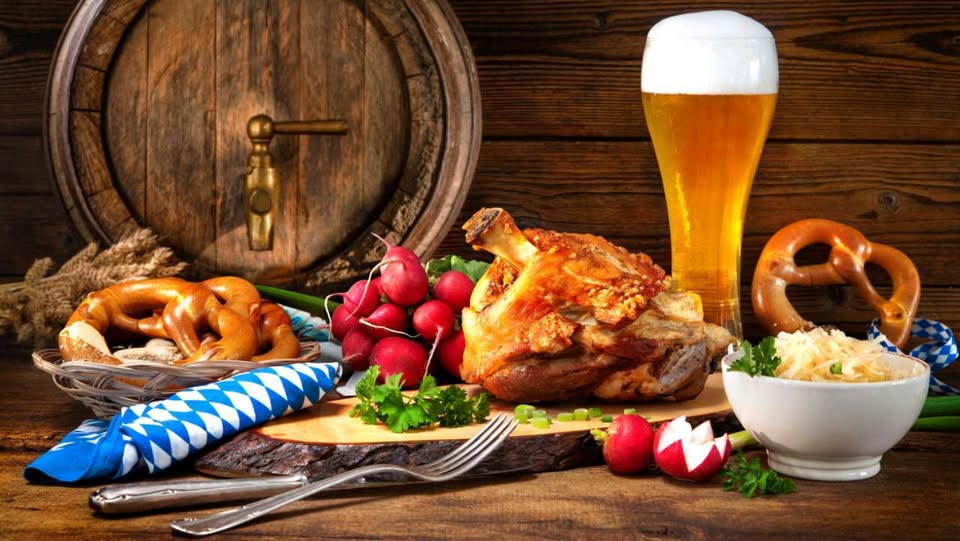 31 OKT. 2025: Bayerischen avond met een Bayerisch buffet 